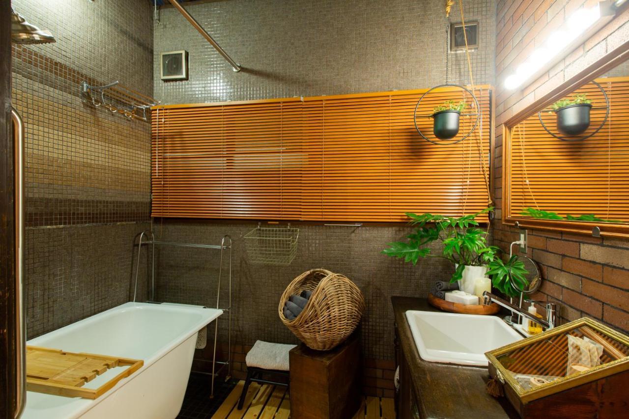 Japanese-Style Townhouse